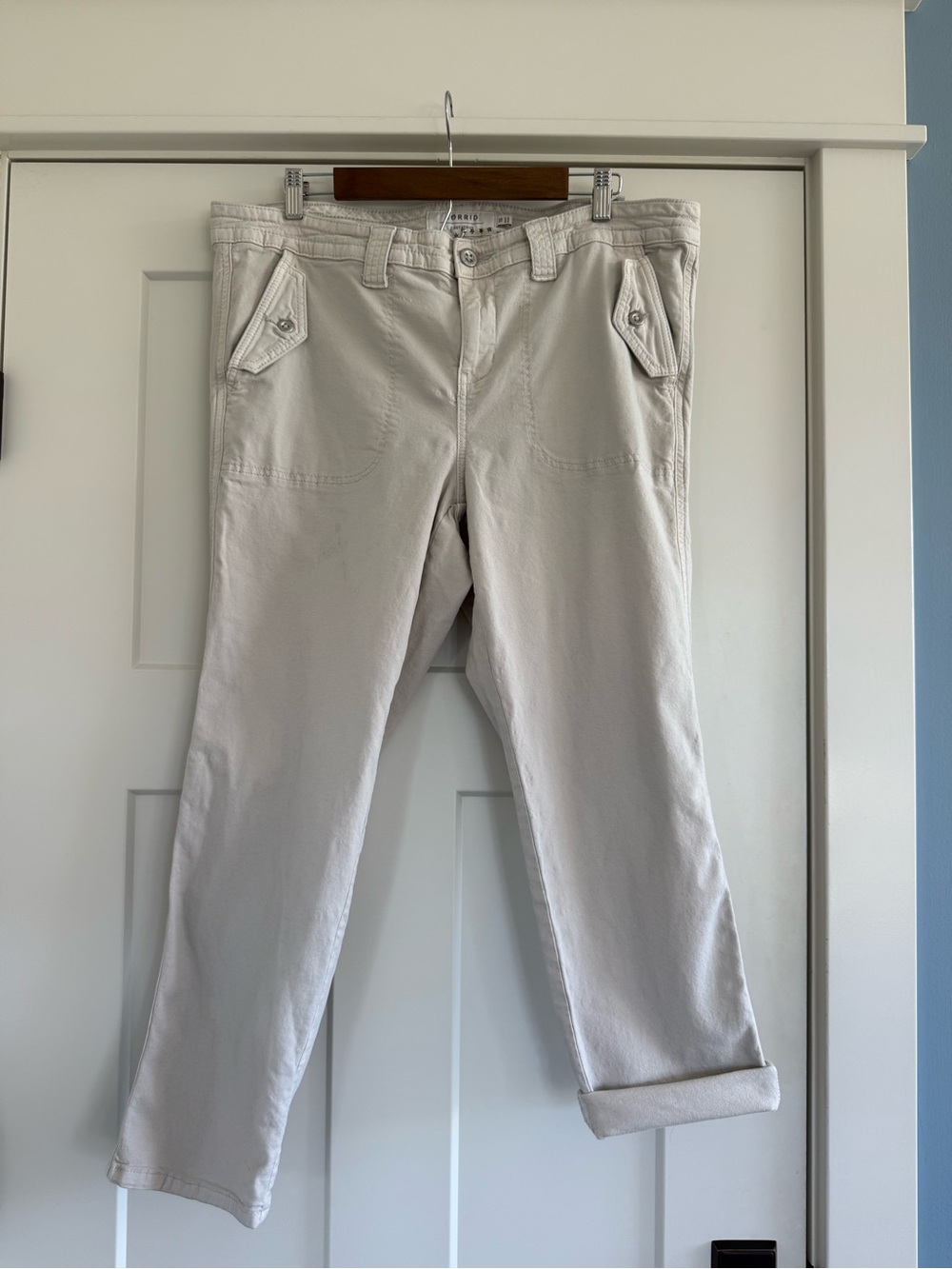 Torrid Cream Cropped Chino Pants Flap Pockets Plus Size 16